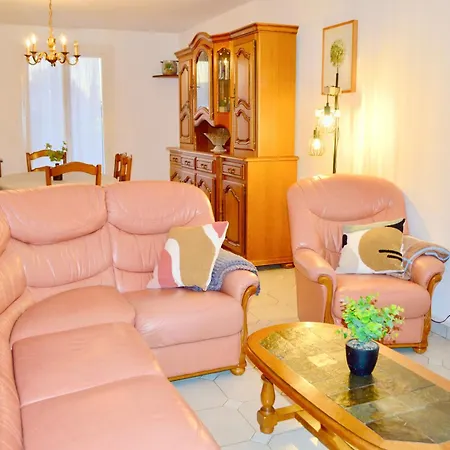 Garden House 3 Chambres, Parking Privé, 15min La Rochelle, 20min île De Ré, Proche Golf De La Prée, Wifi,