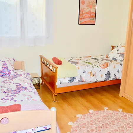 Villa Garden House 3 Chambres, Parking Prive, 15min La Rochelle, 20min Ile De Re, Proche Golf De La Pree, Wifi,