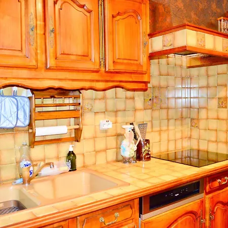 Garden House 3 Chambres, Parking Prive, 15min La Rochelle, 20min Ile De Re, Proche Golf De La Pree, Wifi, Vila